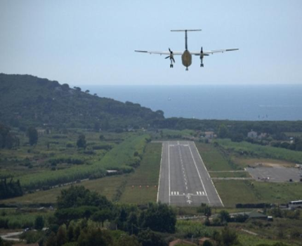 elba-aeroporto-LaPila-campo